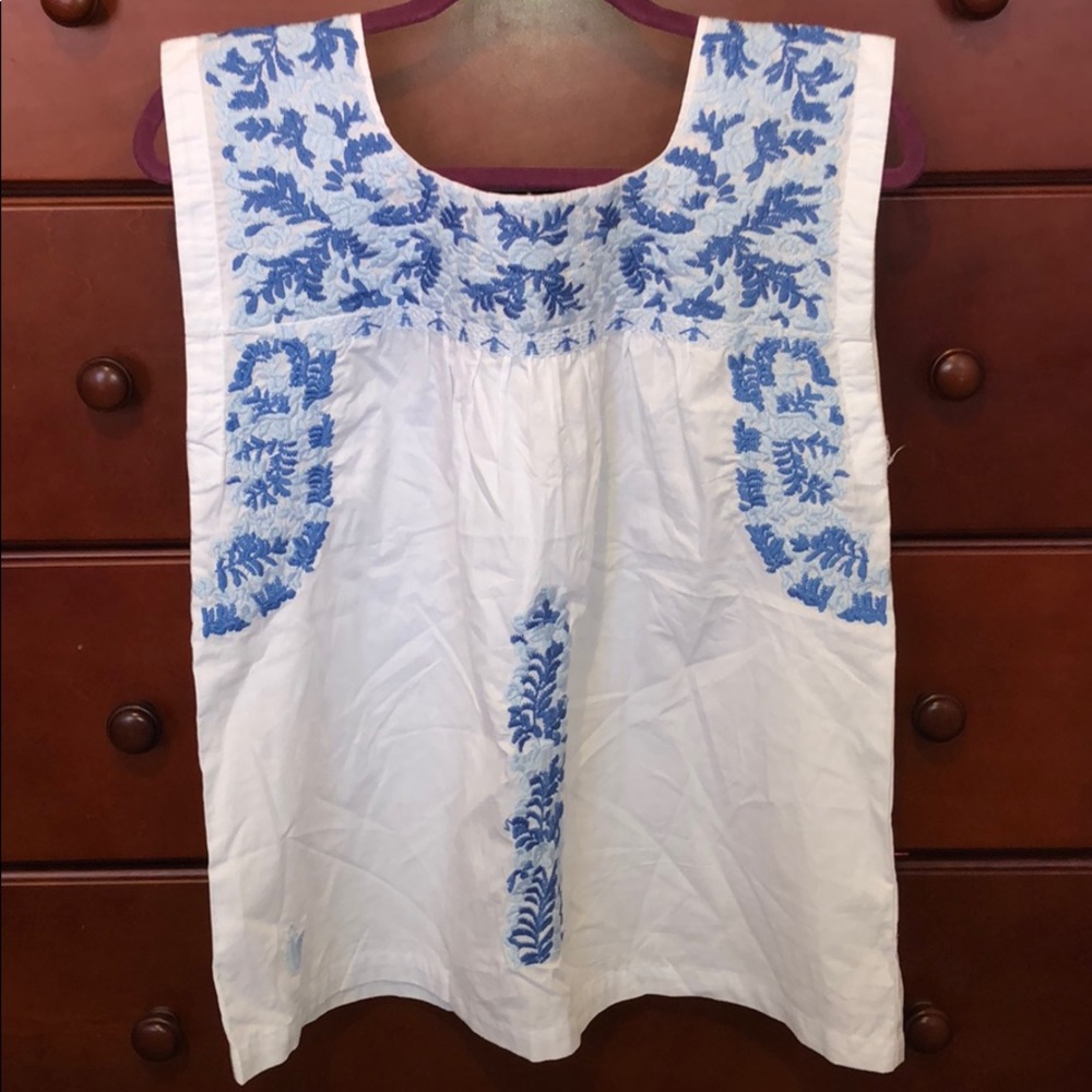 Embroidered Top NWOT